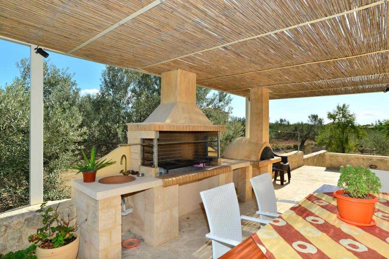 Villa Konstantinos 6 Bedrooms Aegina Luaran gambar
